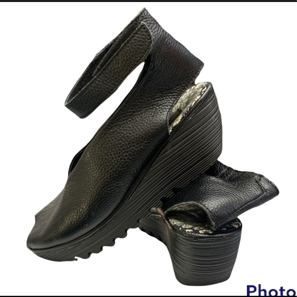 Bernie Mev Mely Leather platform, black  with open toe Wedge.